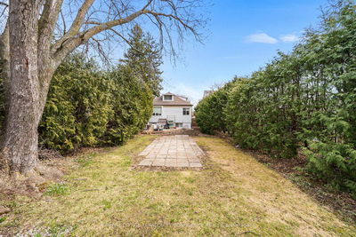 10 Abbotsford Rd, Toronto - Willowdale West image-0-4