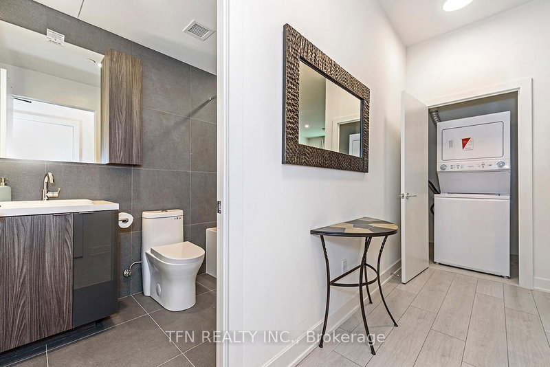 1003 - 15 Mercer St, Toronto, M5V 0T8 | Image 3