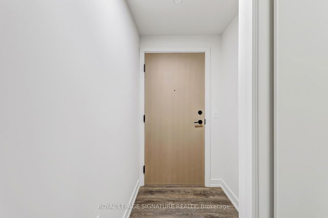 921 - 181 sterling Road