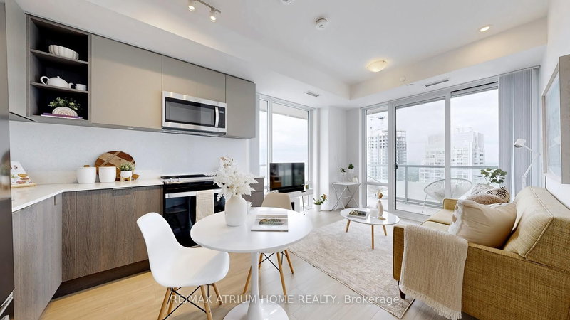 3413 - 50 Dunfield Ave, Toronto, M4S 0E4 | Image 3