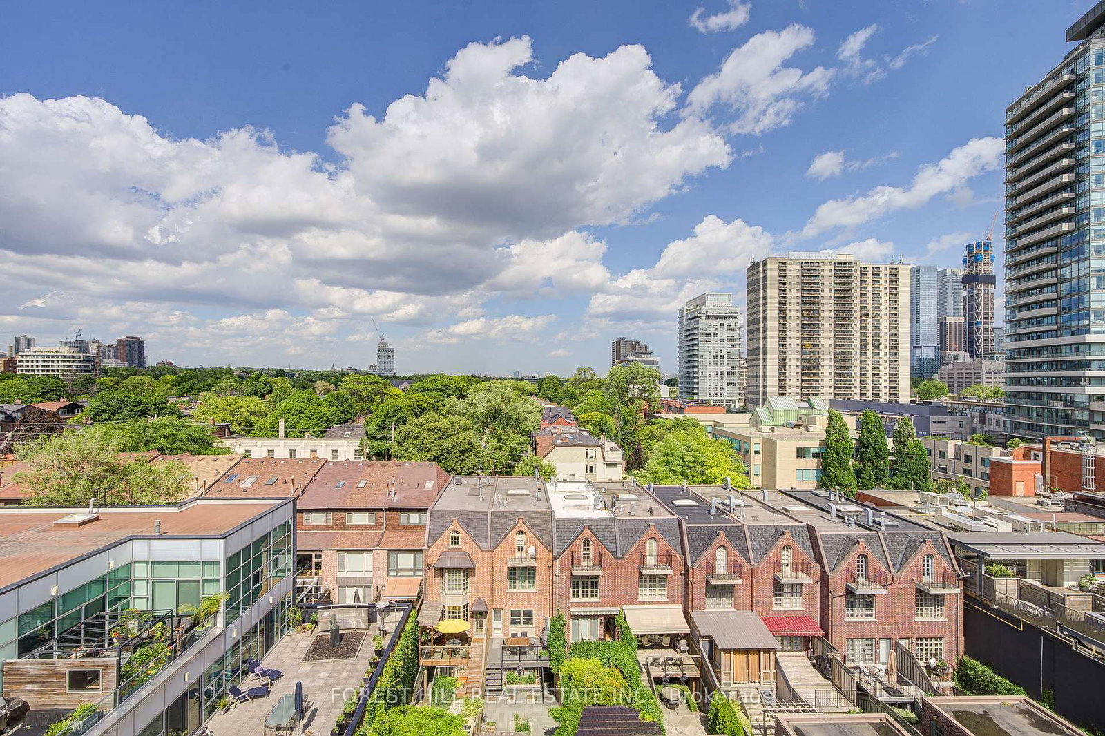 346 Davenport Road, Unit 602 - Photo 14