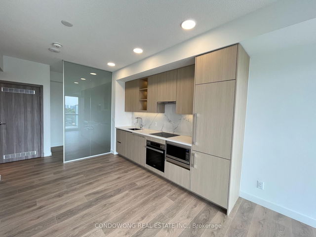 1008 - 25 McMahon Drive
