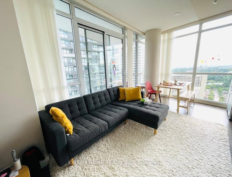 2902 - 30 Roehampton Ave, Toronto, M4P 0B9 | Image 3