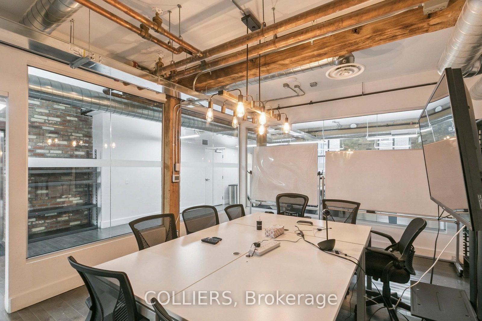 35 McCaul Street, Unit 201 - Photo 3