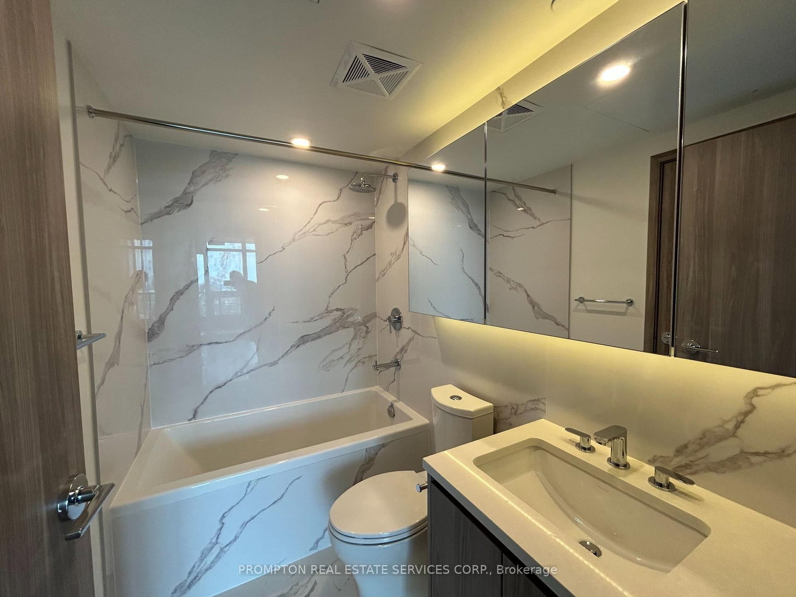 1 Concord Cityplace Way, Unit 5212 - Photo 8