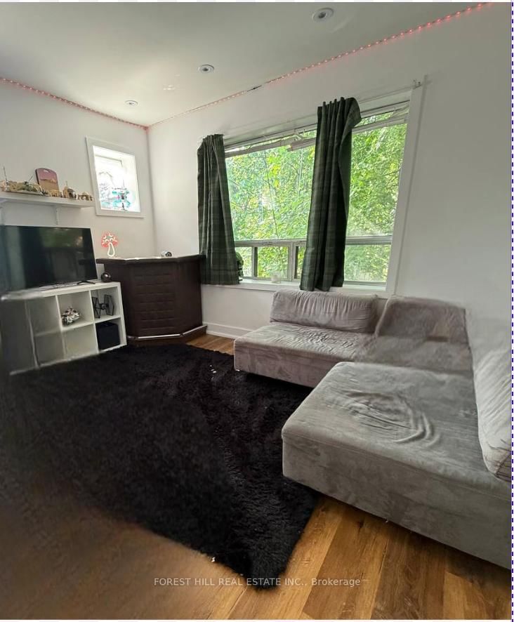 Room2