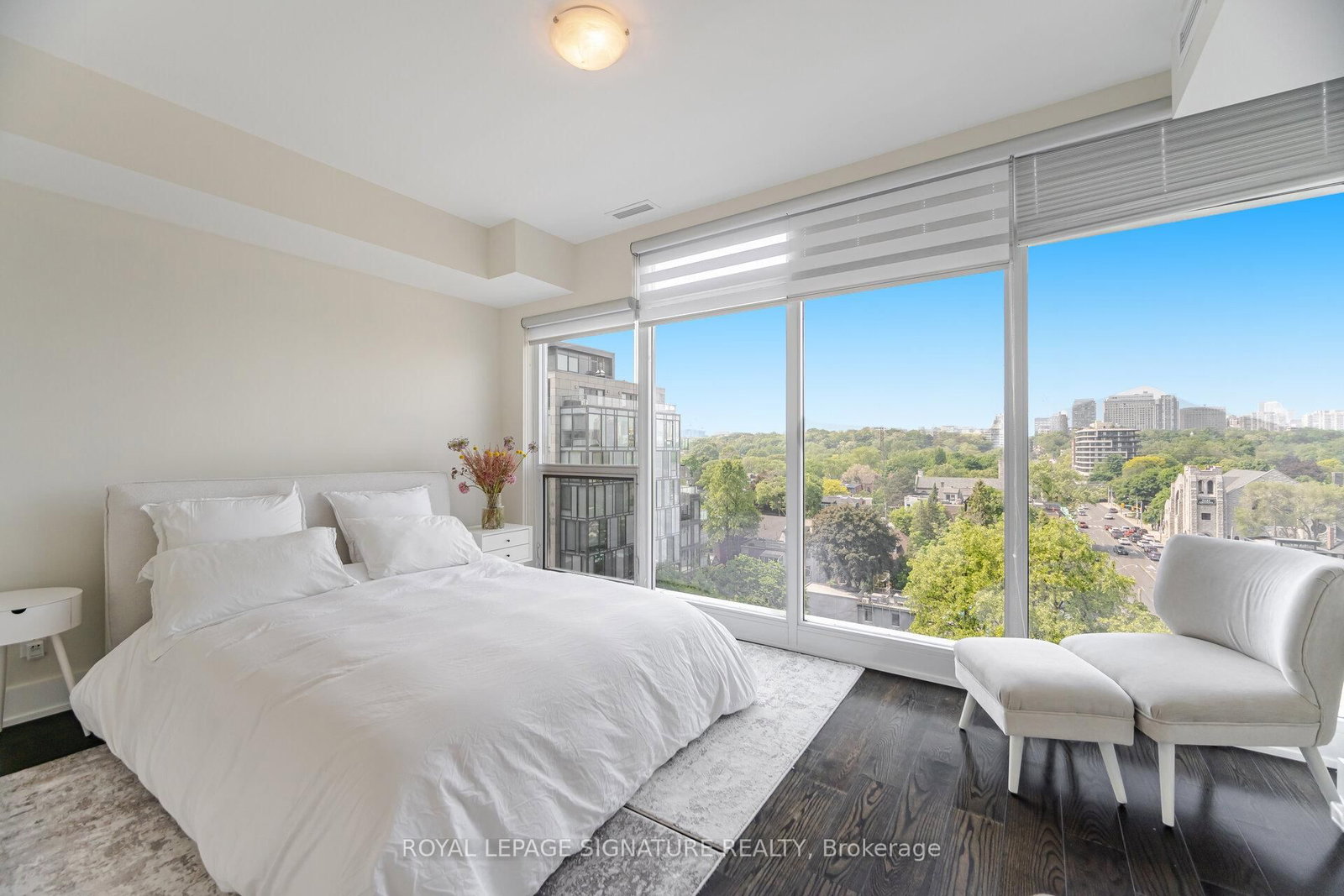 170 Avenue Road, Unit 810 - Photo 26