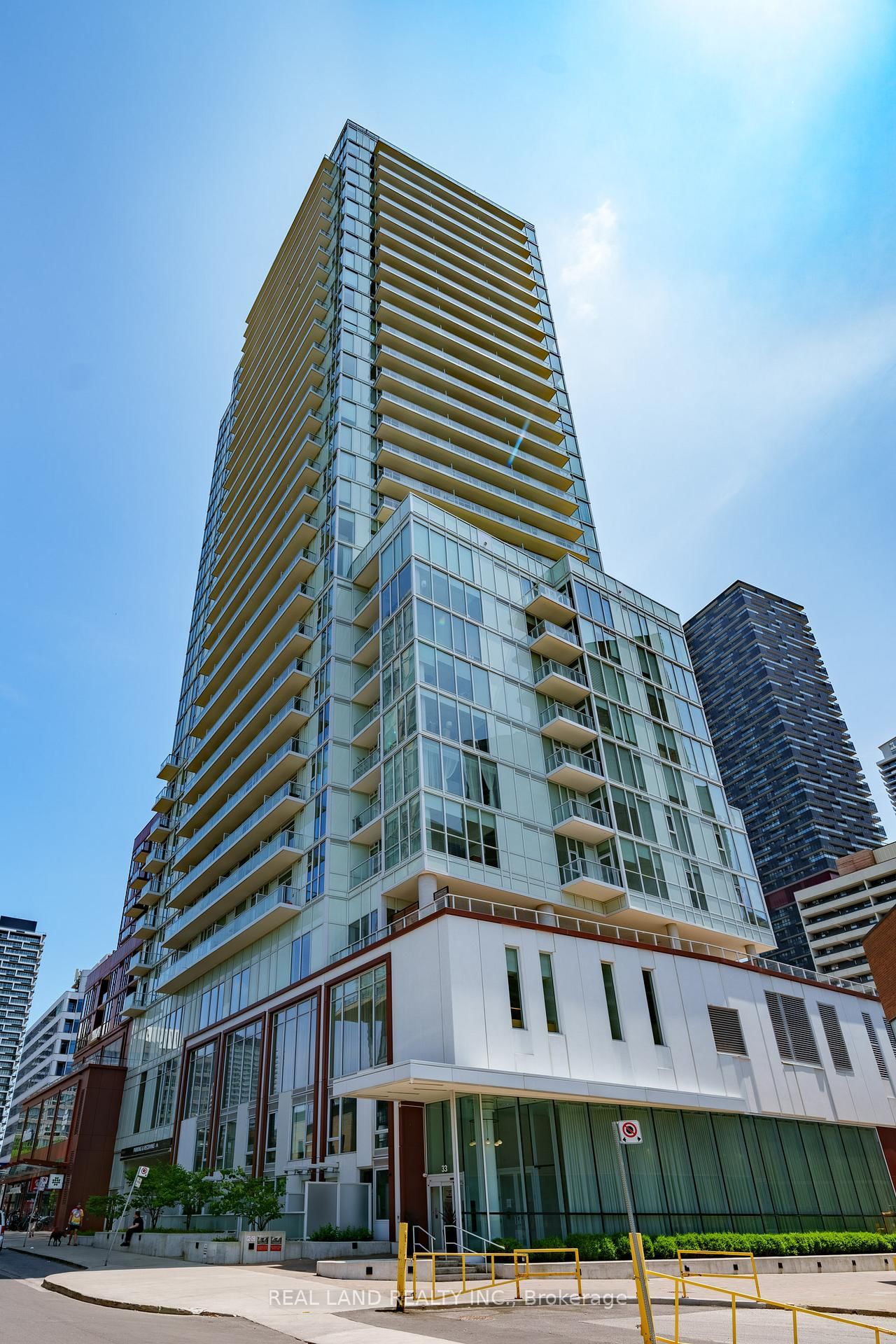Condo for sale at 814-33 Helendale Avenue, Toronto, Ontario, M4R 0A4 - Yonge-Eglinton - MLS: C12246990
