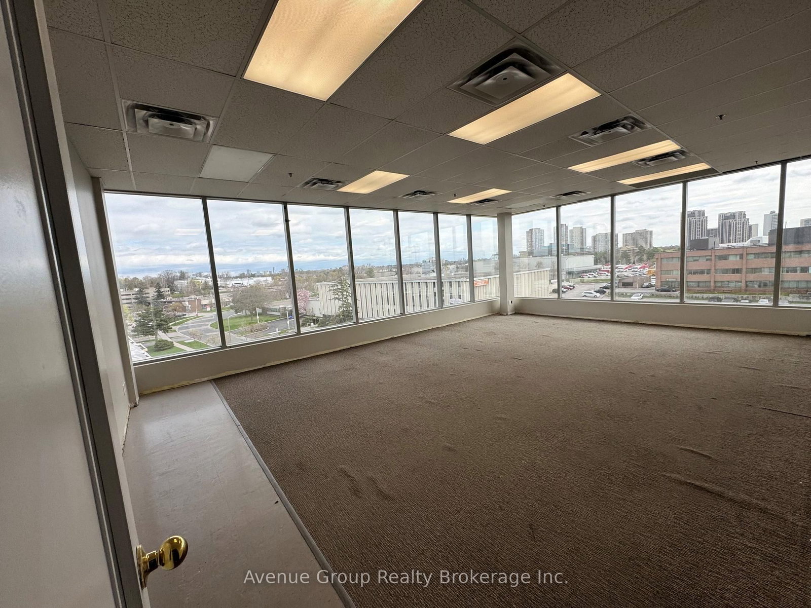 18 Wynford Drive, Unit 513 - Photo 5