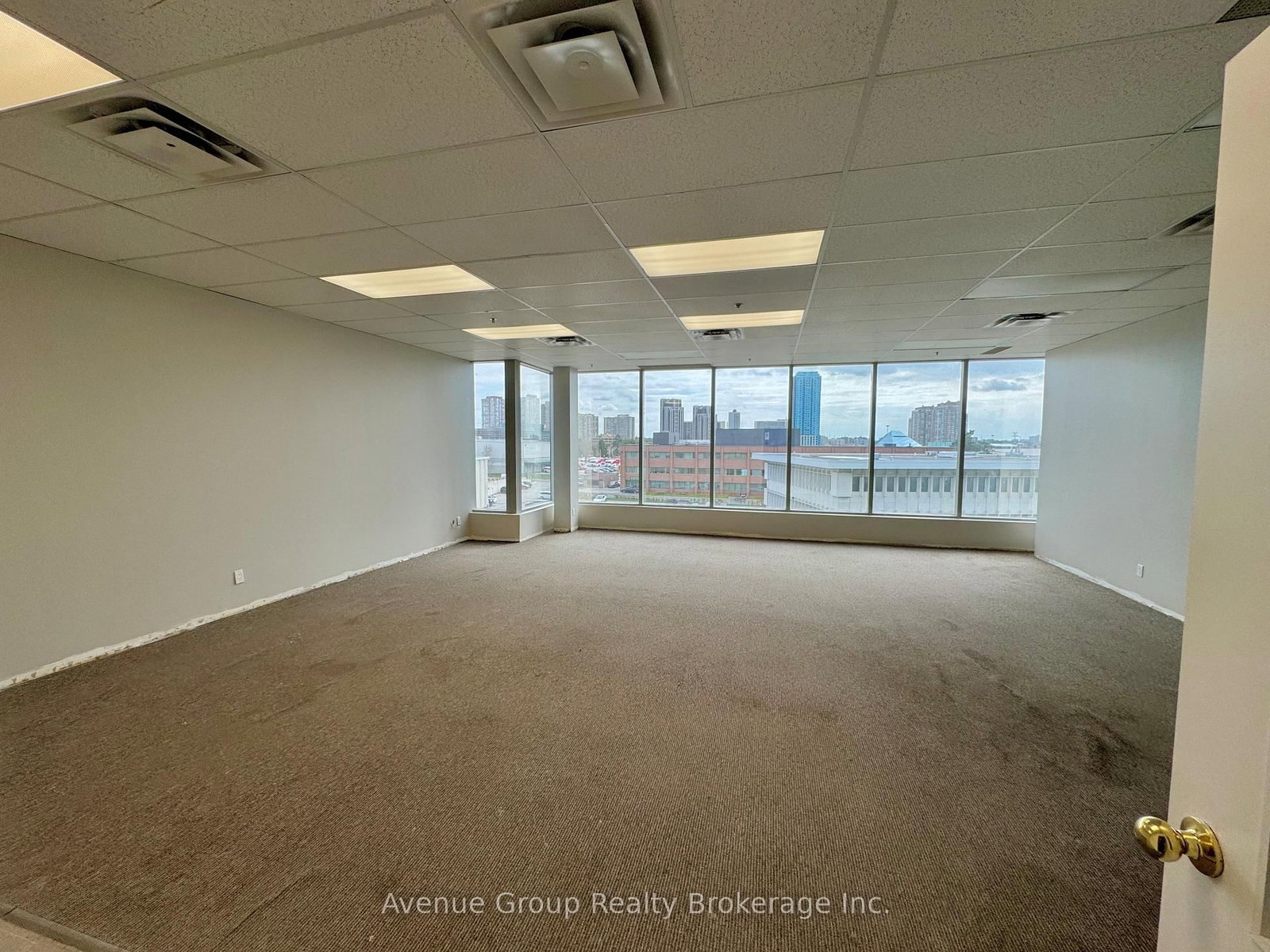 18 Wynford Drive, Unit 513 - Photo 6