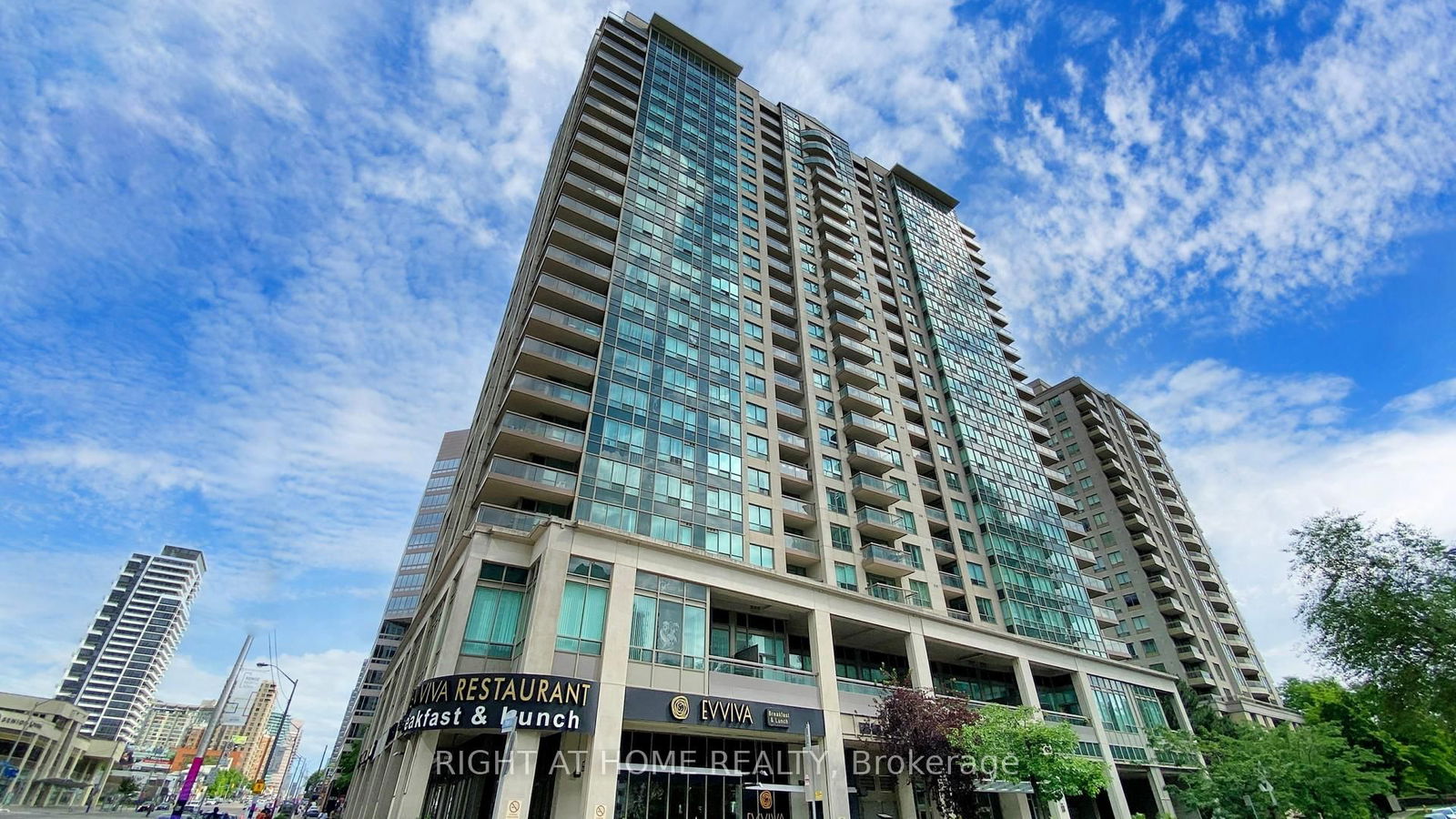 Listing Image 0