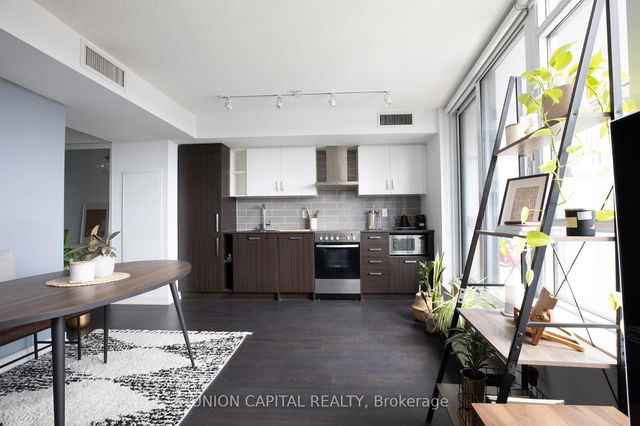 316 - 125 Redpath Avenue