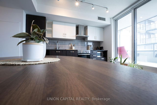 316 - 125 Redpath Avenue