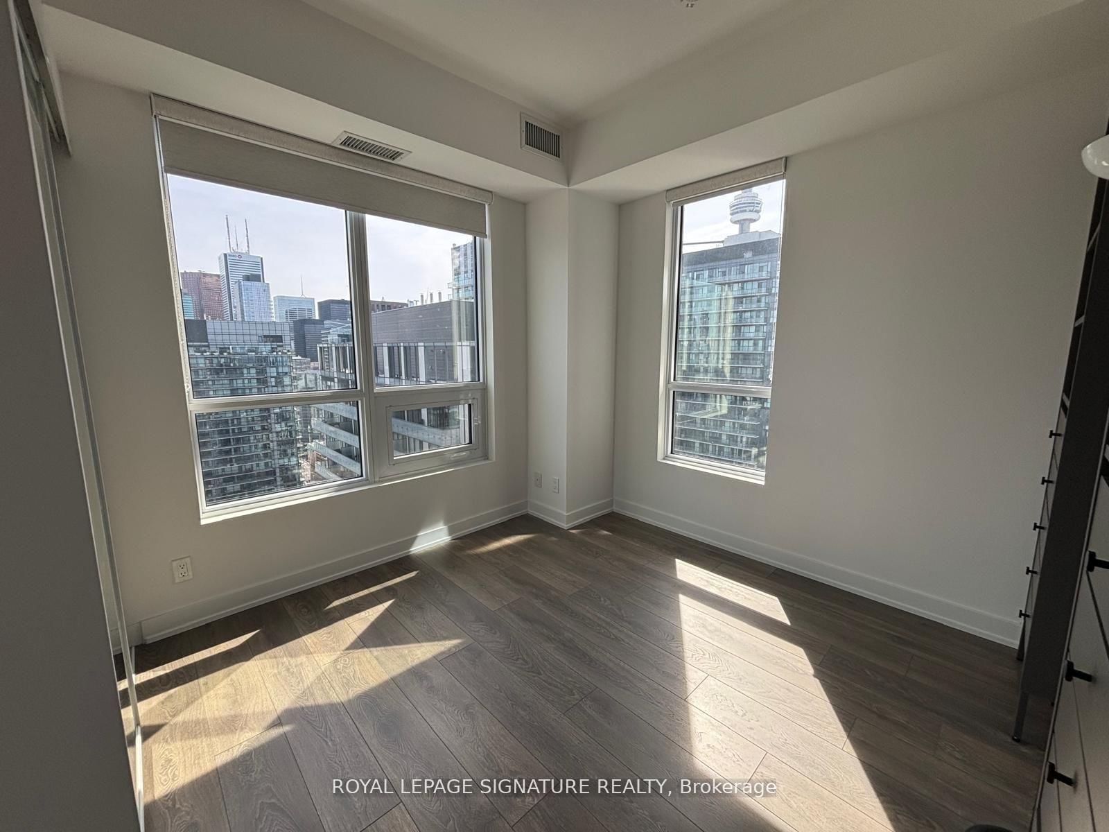 108 Peter Street, Unit 4705 - Photo 5