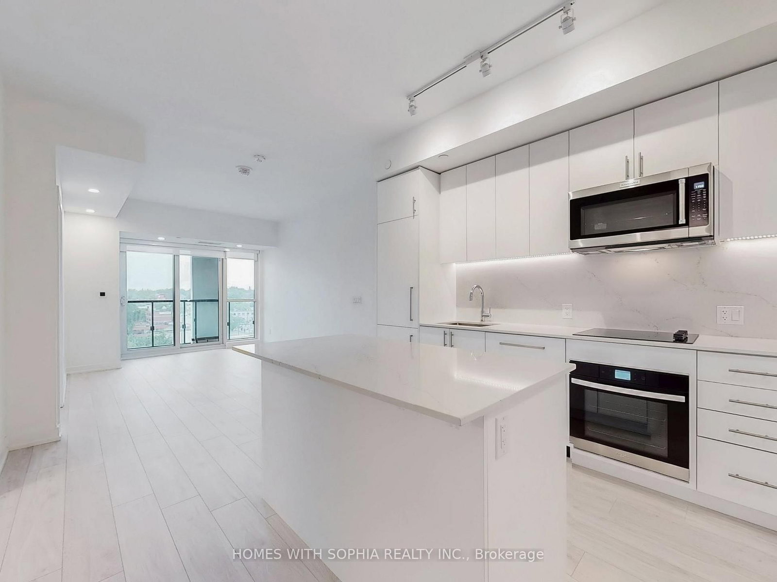 181 Sheppard Avenue E, Unit 702 - Photo 16