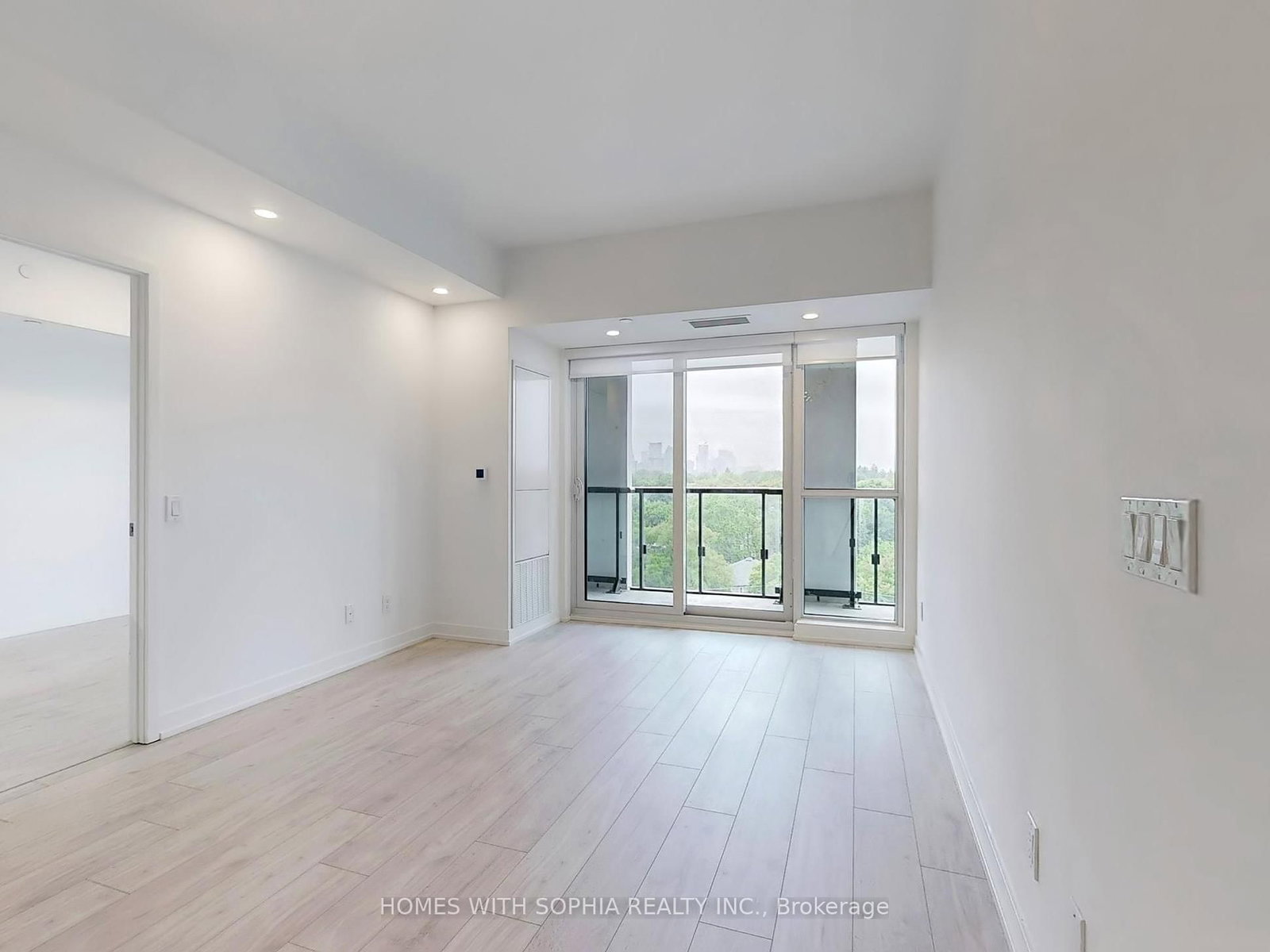 181 Sheppard Avenue E, Unit 702 - Photo 23