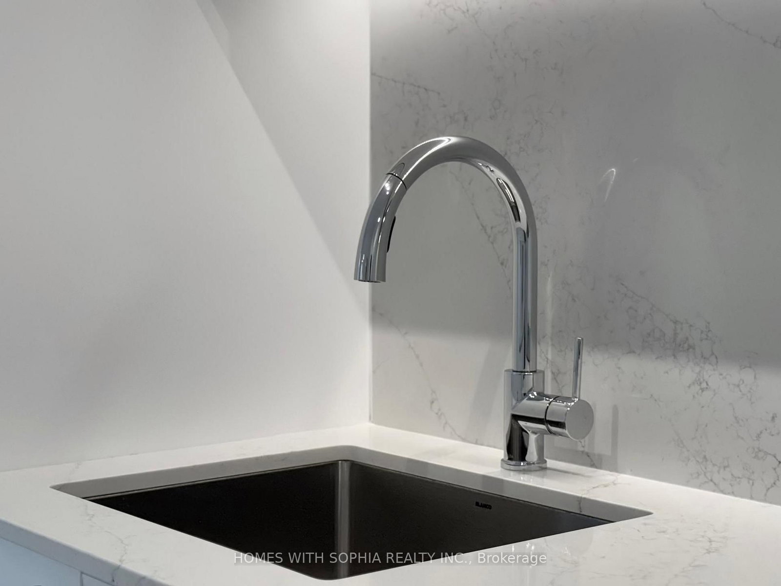 181 Sheppard Avenue E, Unit 702 - Photo 29