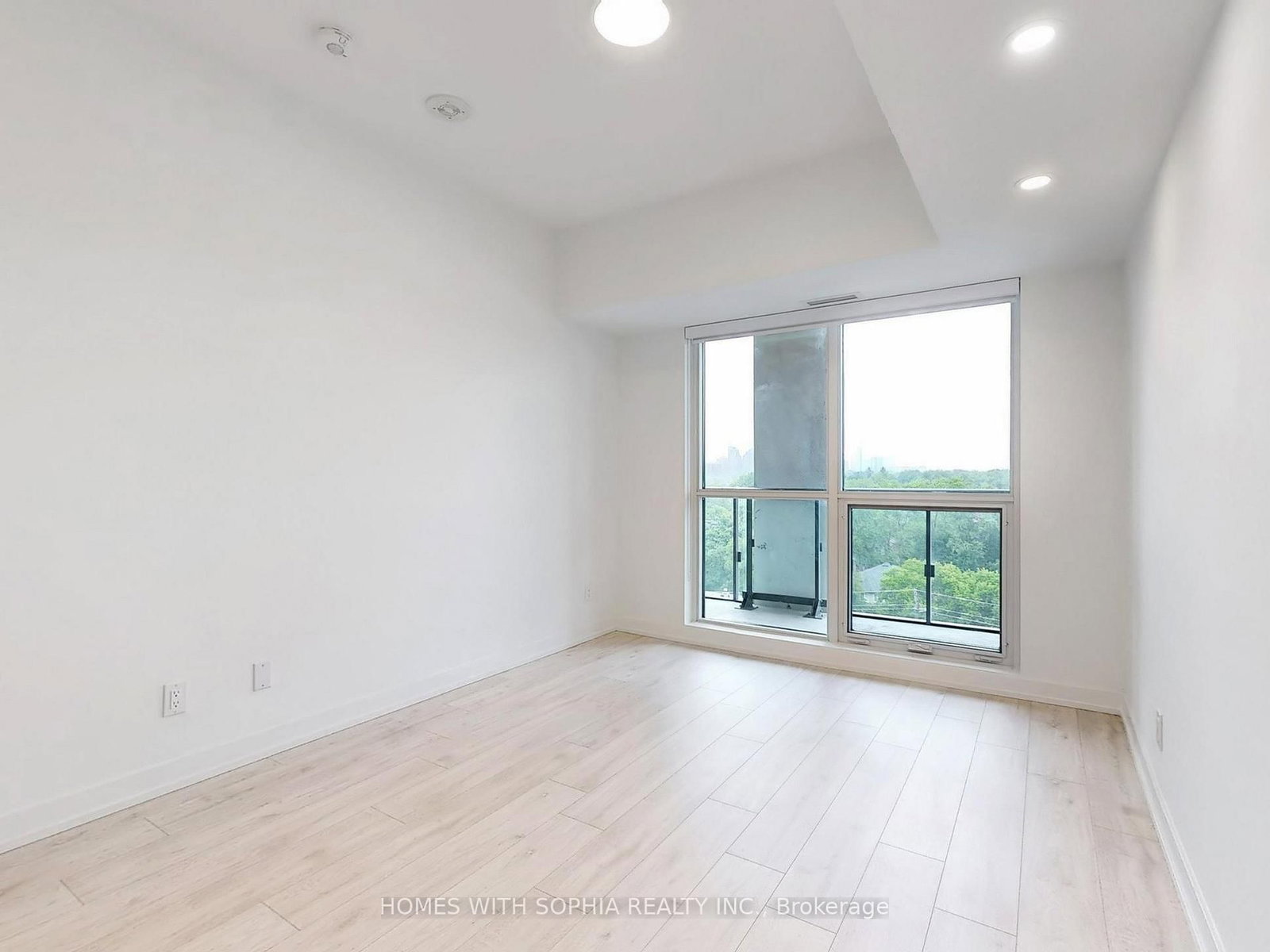 181 Sheppard Avenue E, Unit 702 - Photo 32