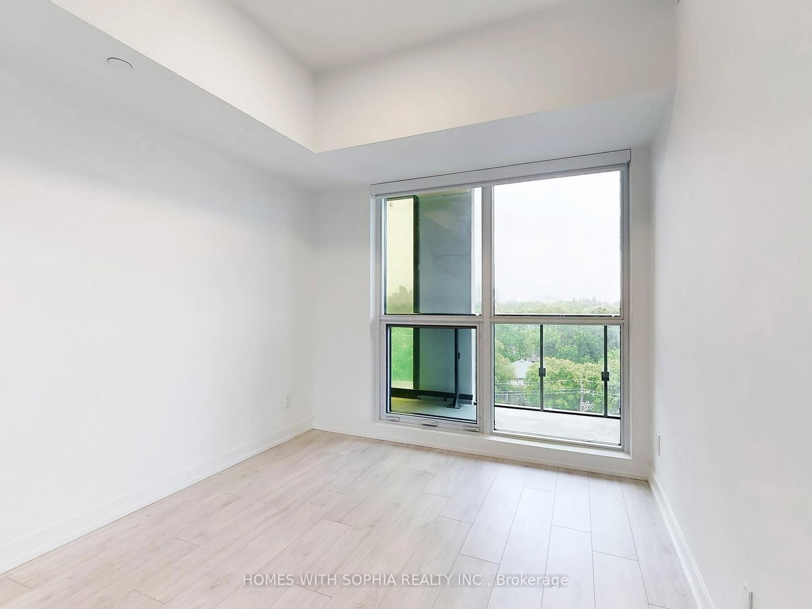 181 Sheppard Avenue E, Unit 702 - Photo 36