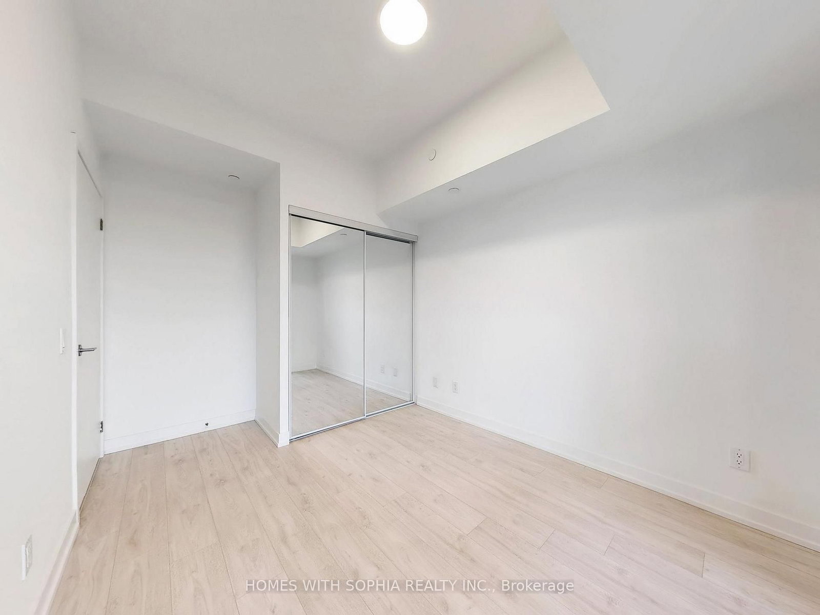 181 Sheppard Avenue E, Unit 702 - Photo 40