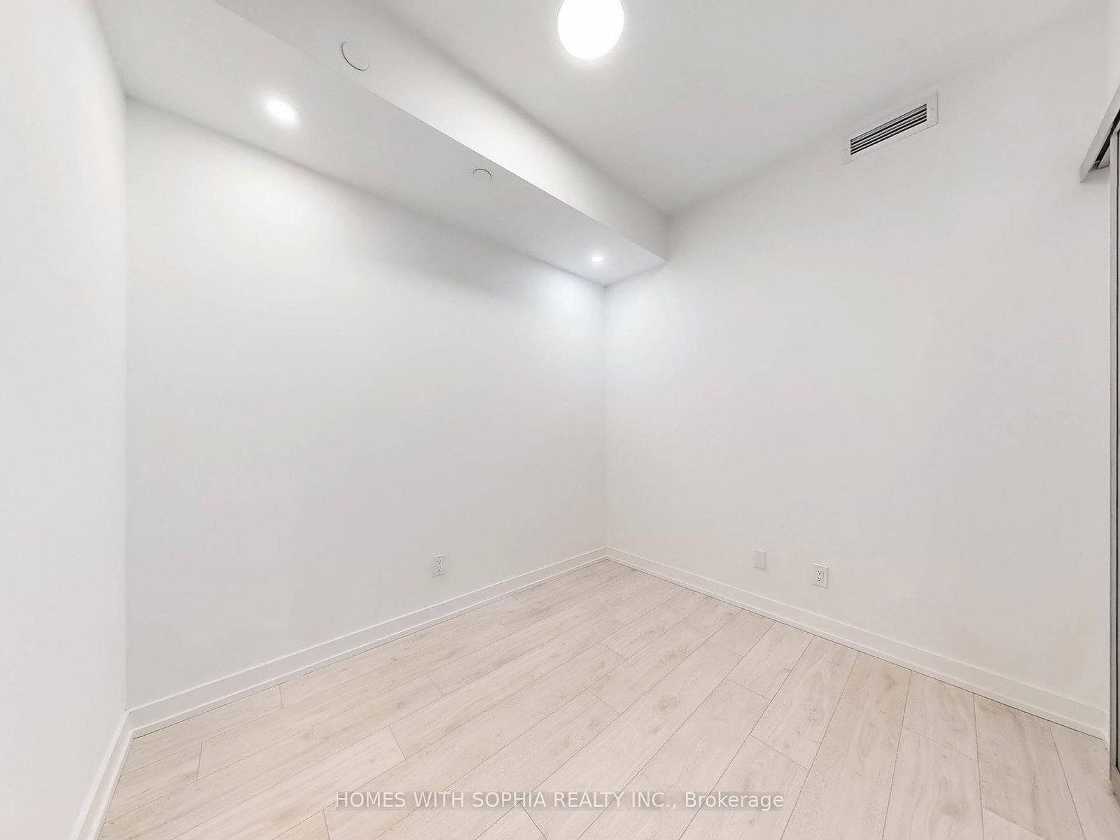 181 Sheppard Avenue E, Unit 702 - Photo 41