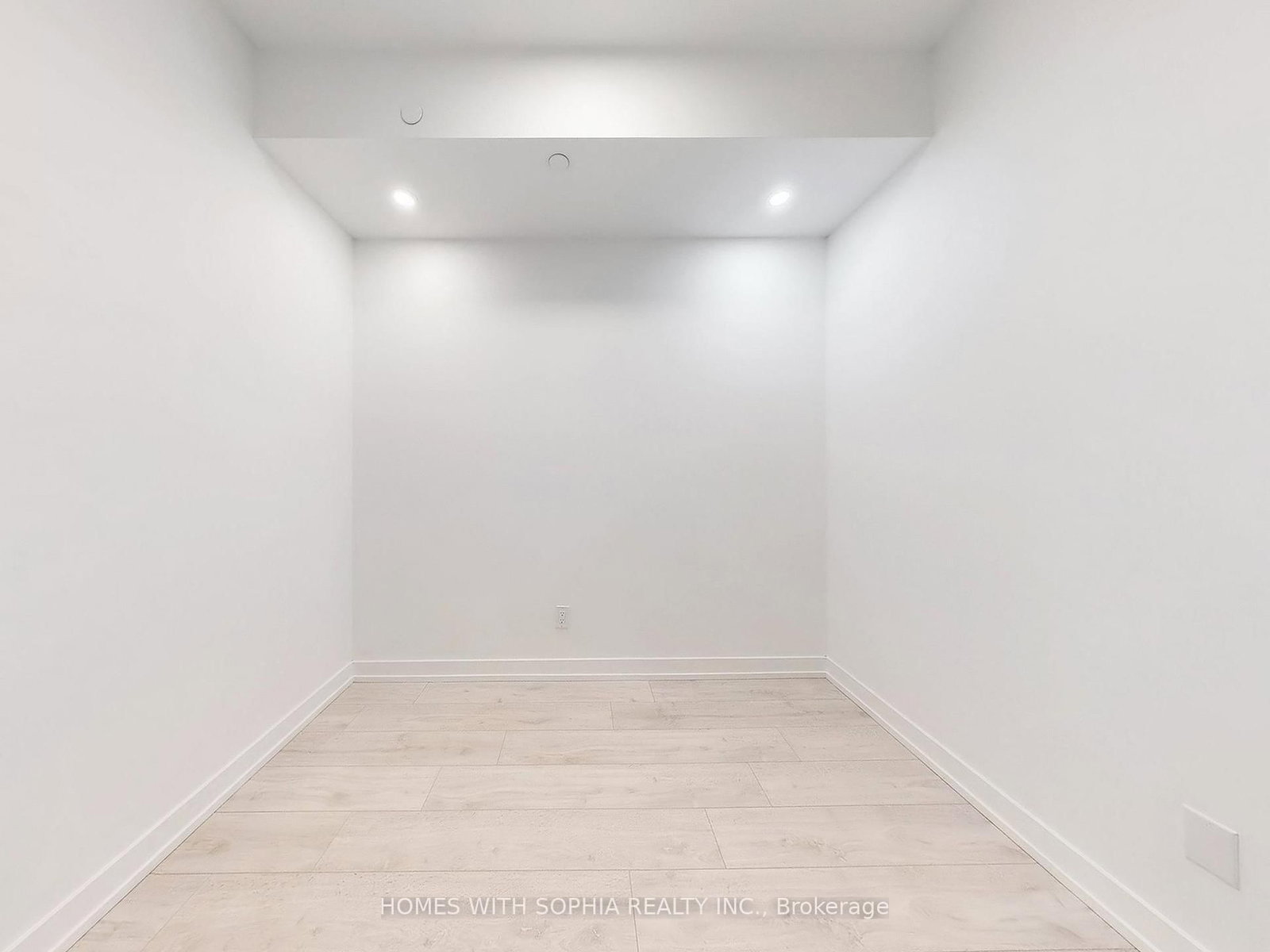 181 Sheppard Avenue E, Unit 702 - Photo 42