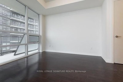 Unit 1706 — 460 Adelaide Street E — photo 6