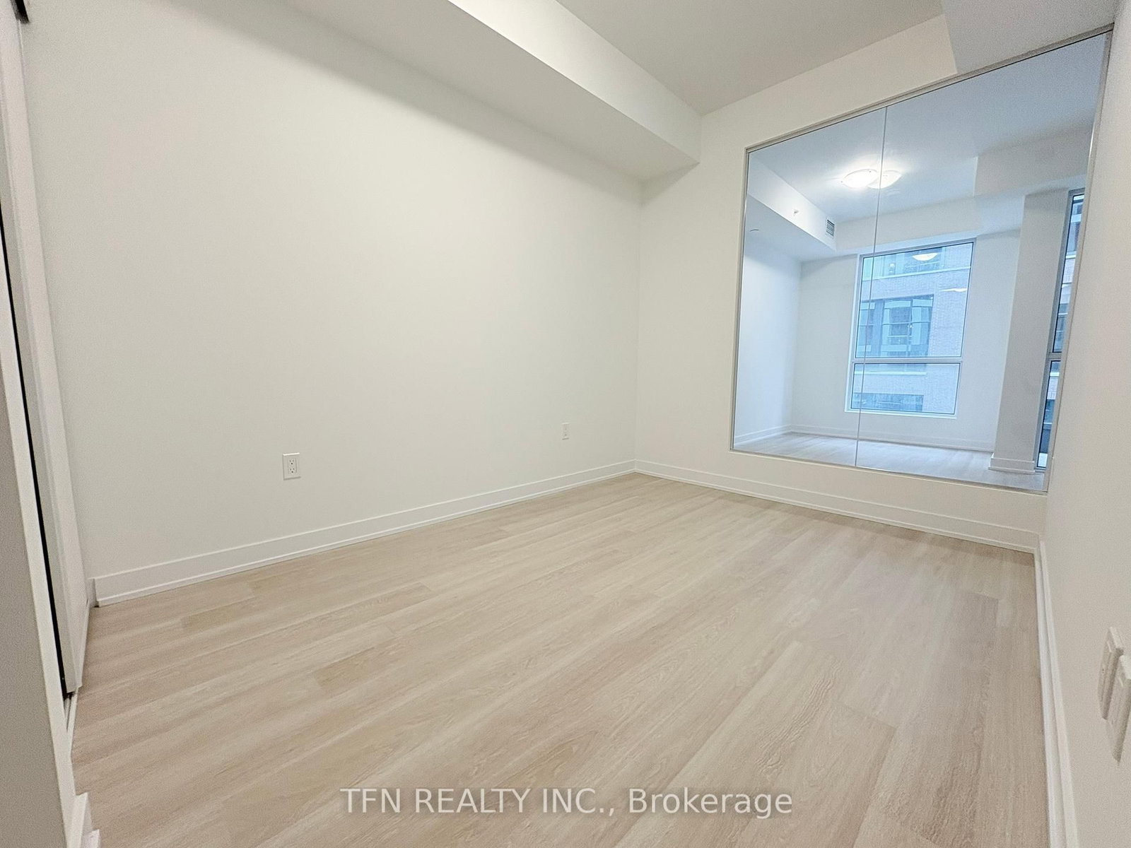 15 Richardson Street, Unit 428 - Photo 4