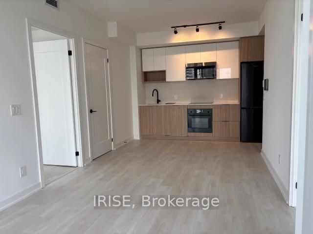 5 Defries Street, Unit 1508 - Photo 7