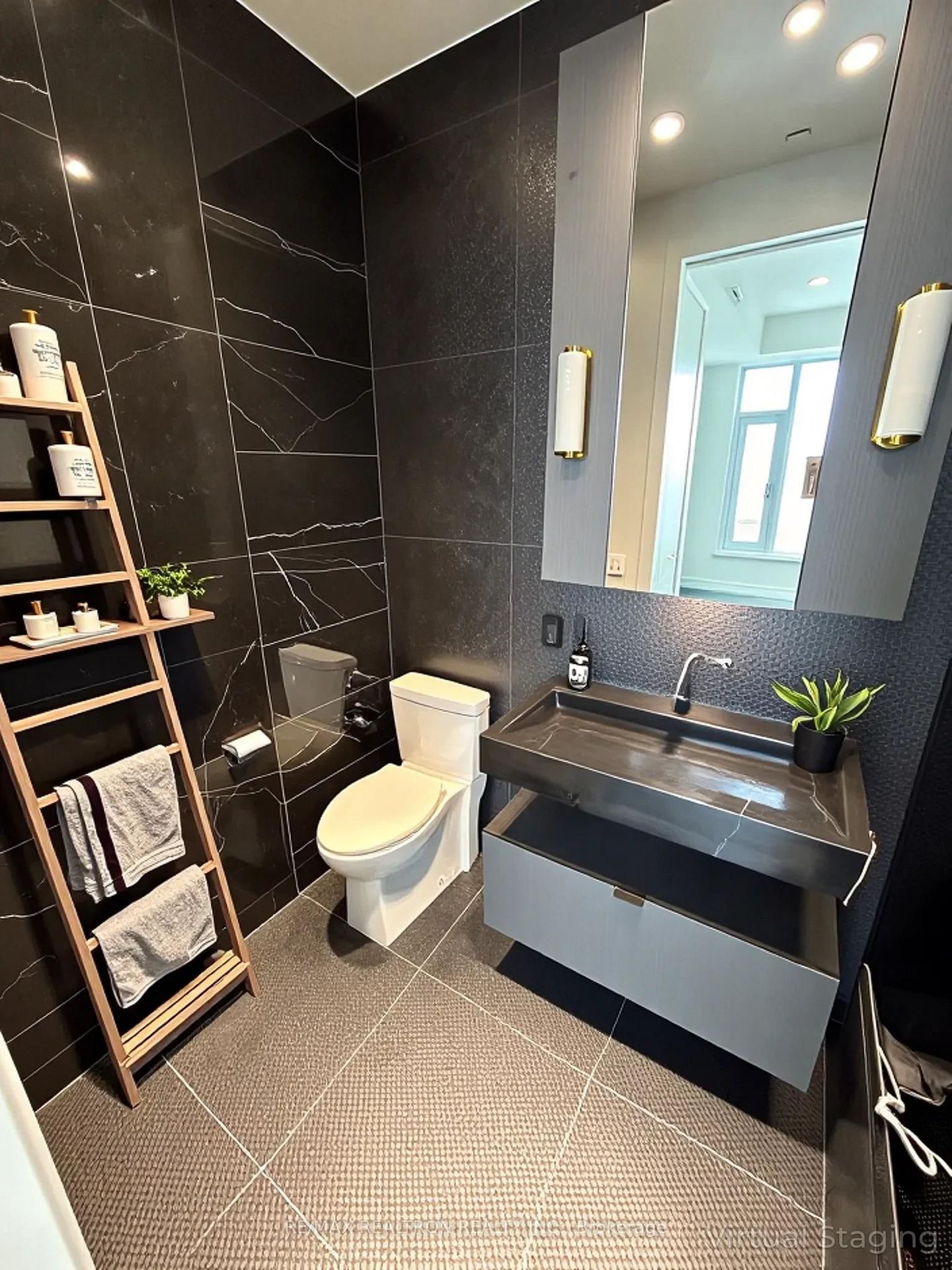 11 Yorkville Avenue, Unit 5804 - Photo 9