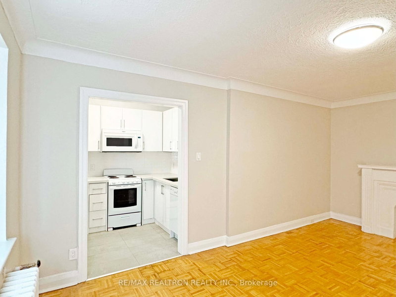Room1