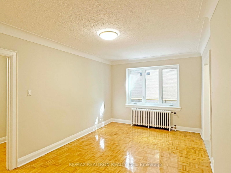 Room2