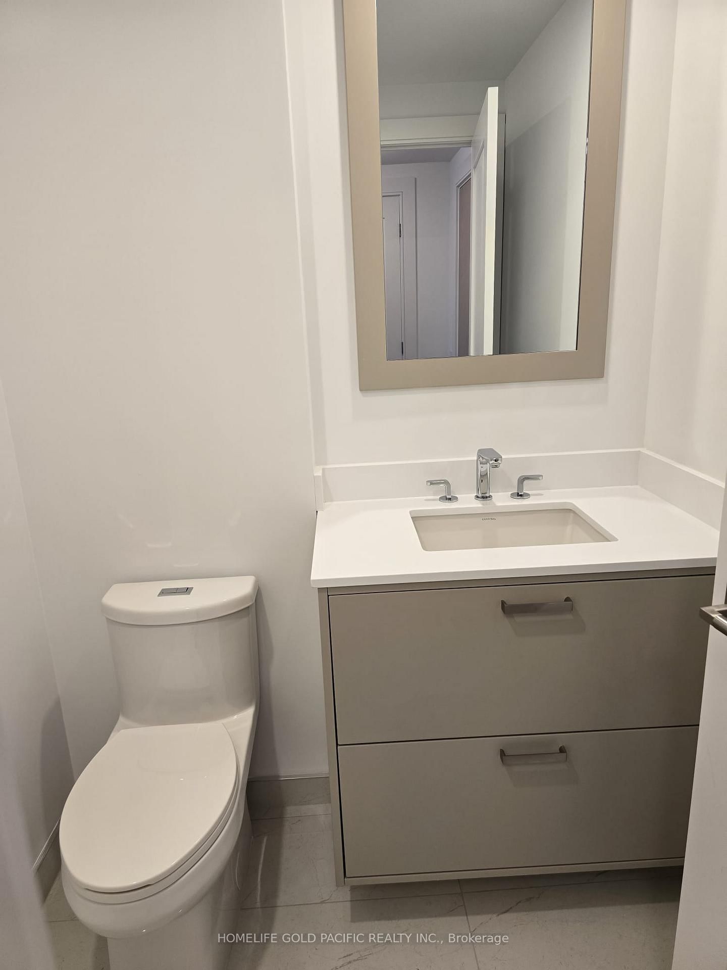 10 Inn On The Park Drive, Unit 301 - Photo 3