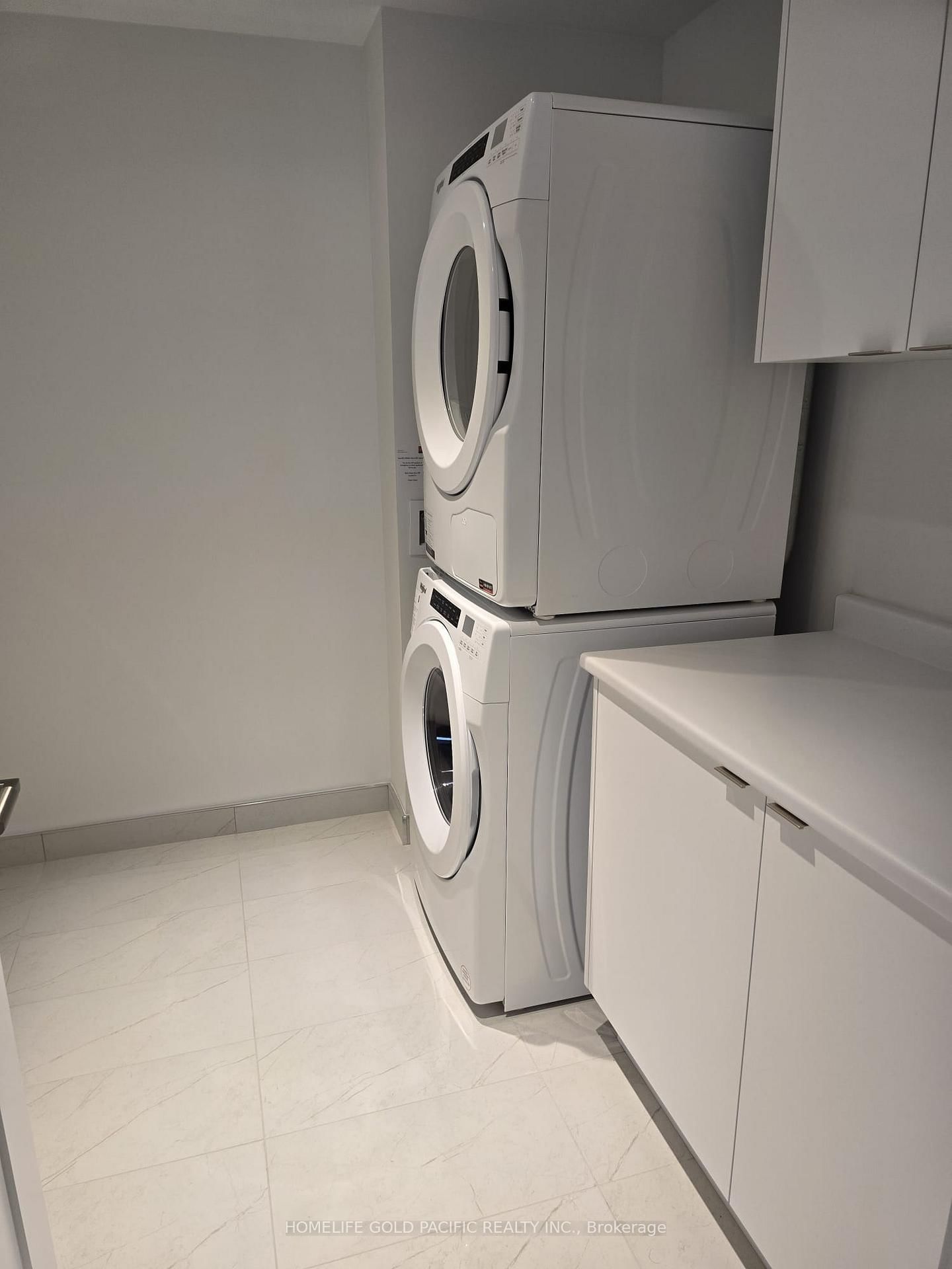 10 Inn On The Park Drive, Unit 301 - Photo 9