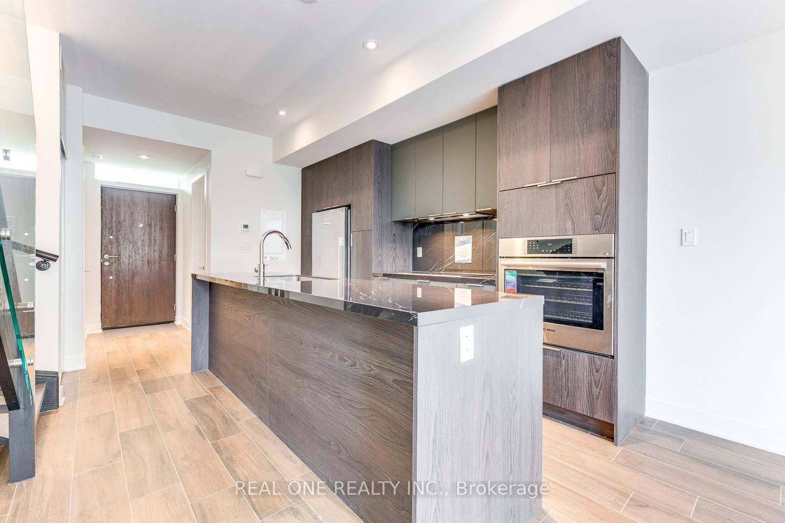 42 Sonic Way - Photo 14