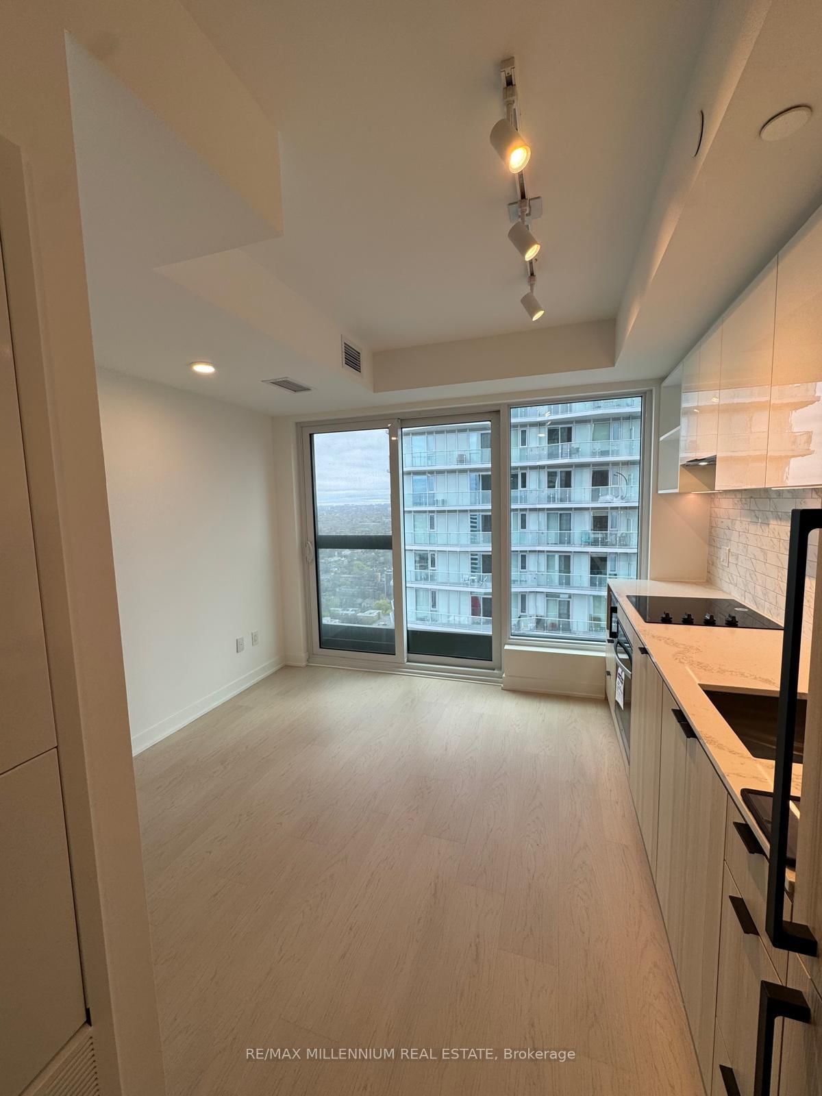 252 Church Street, Unit 4707 - Photo 4