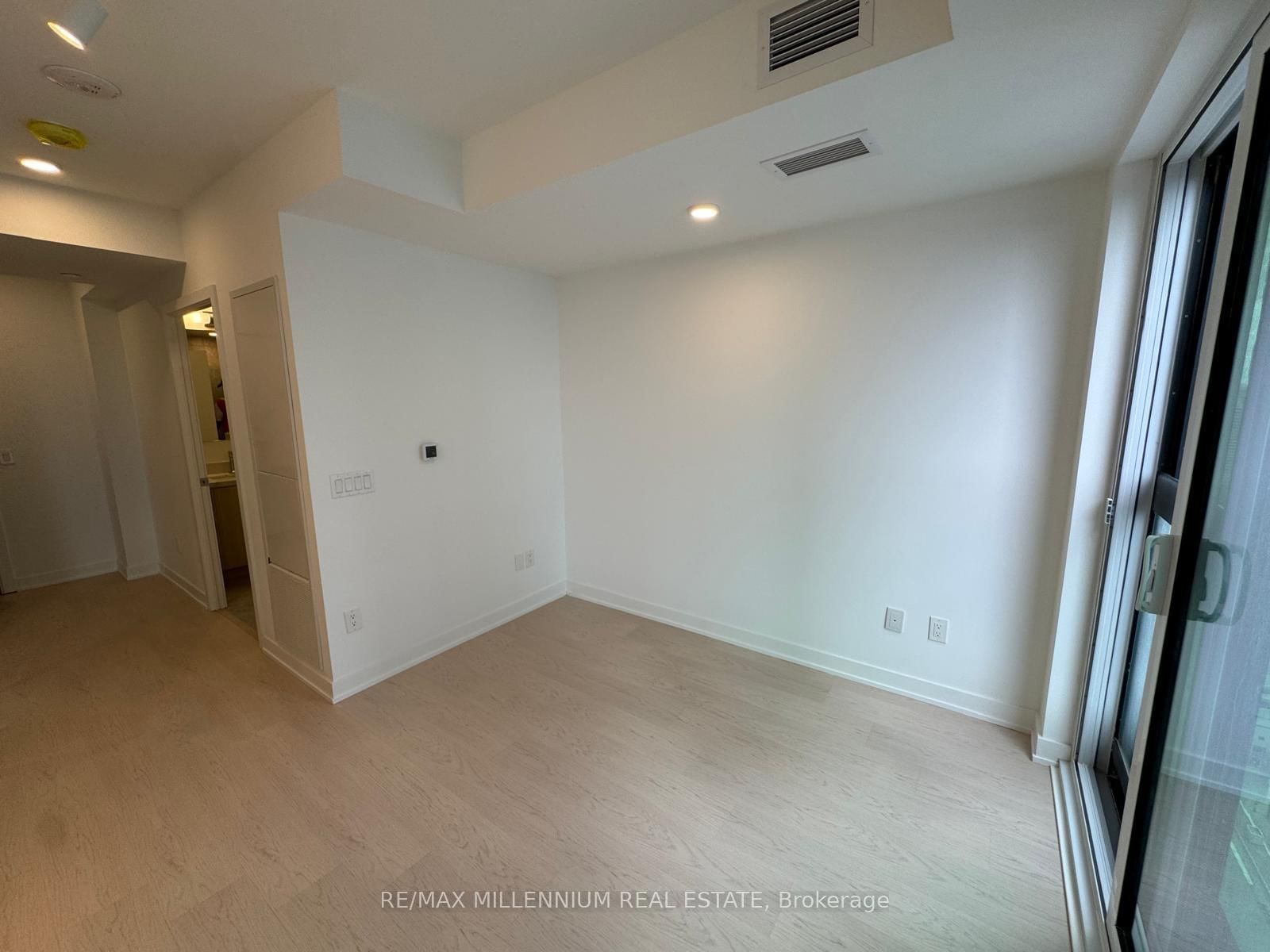 252 Church Street, Unit 4707 - Photo 5