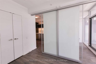 Unit 1206 — 45 Charles Street E — photo 4
