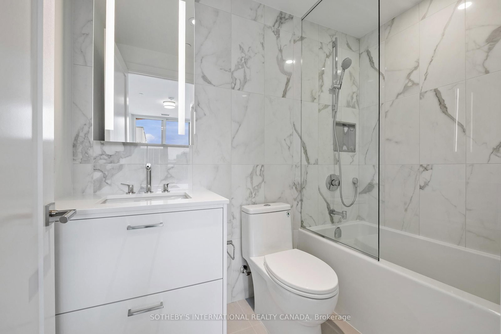 155 Merchants' Wharf, Unit 1124 - Photo 26