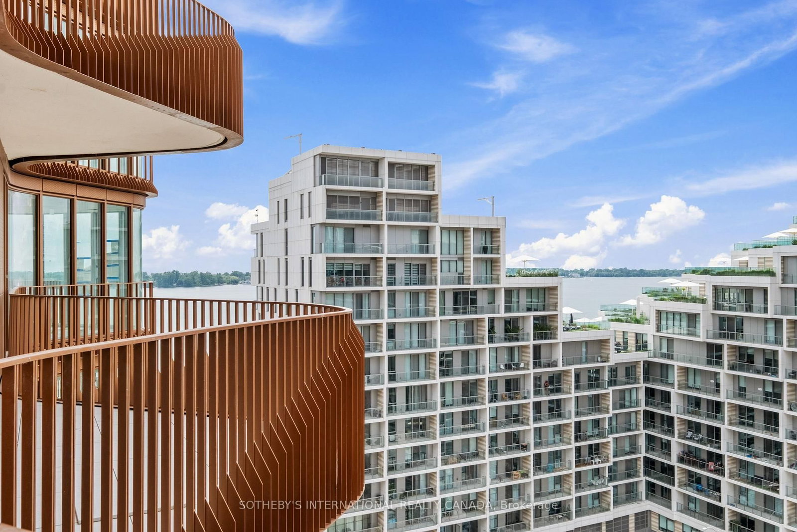 155 Merchants' Wharf, Unit 1124 - Photo 33