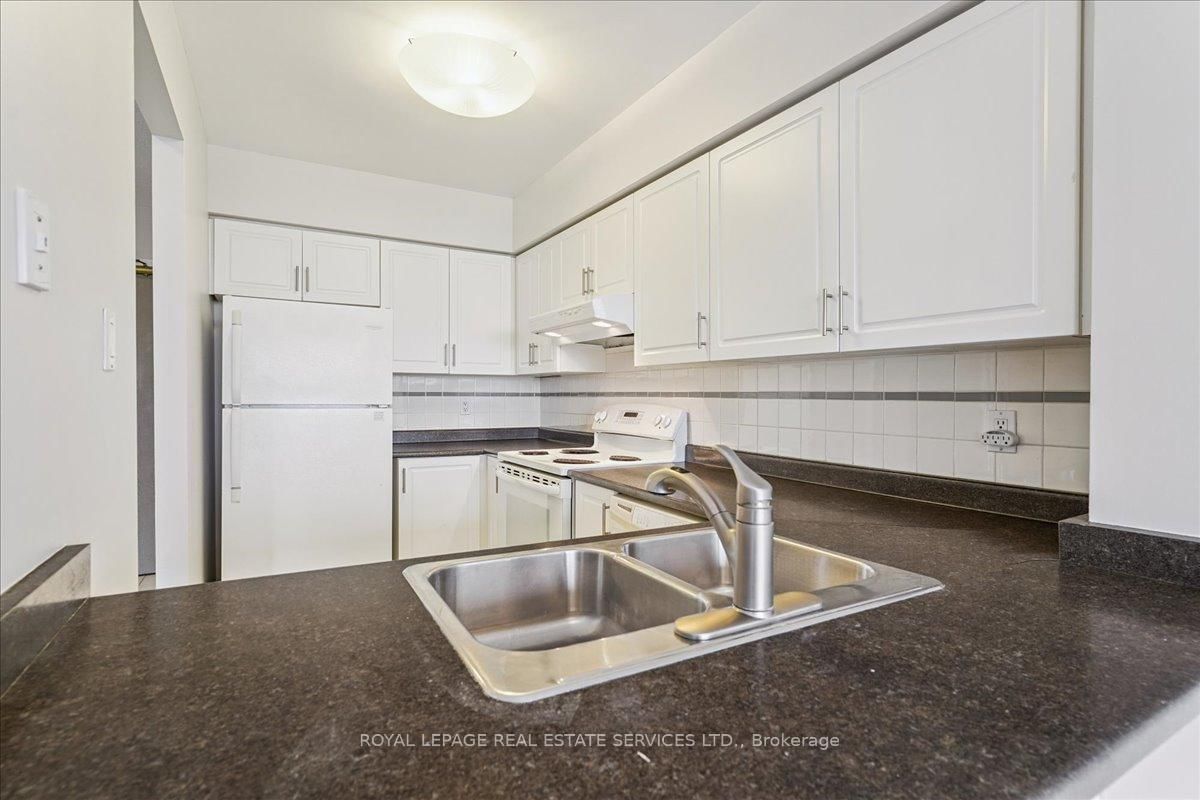 298 Jarvis Street, Unit LP04 - Photo 14