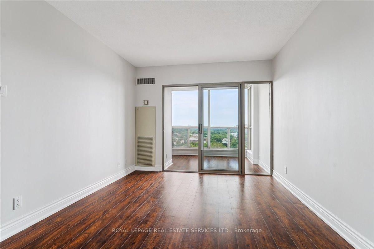 298 Jarvis Street, Unit LP04 - Photo 15