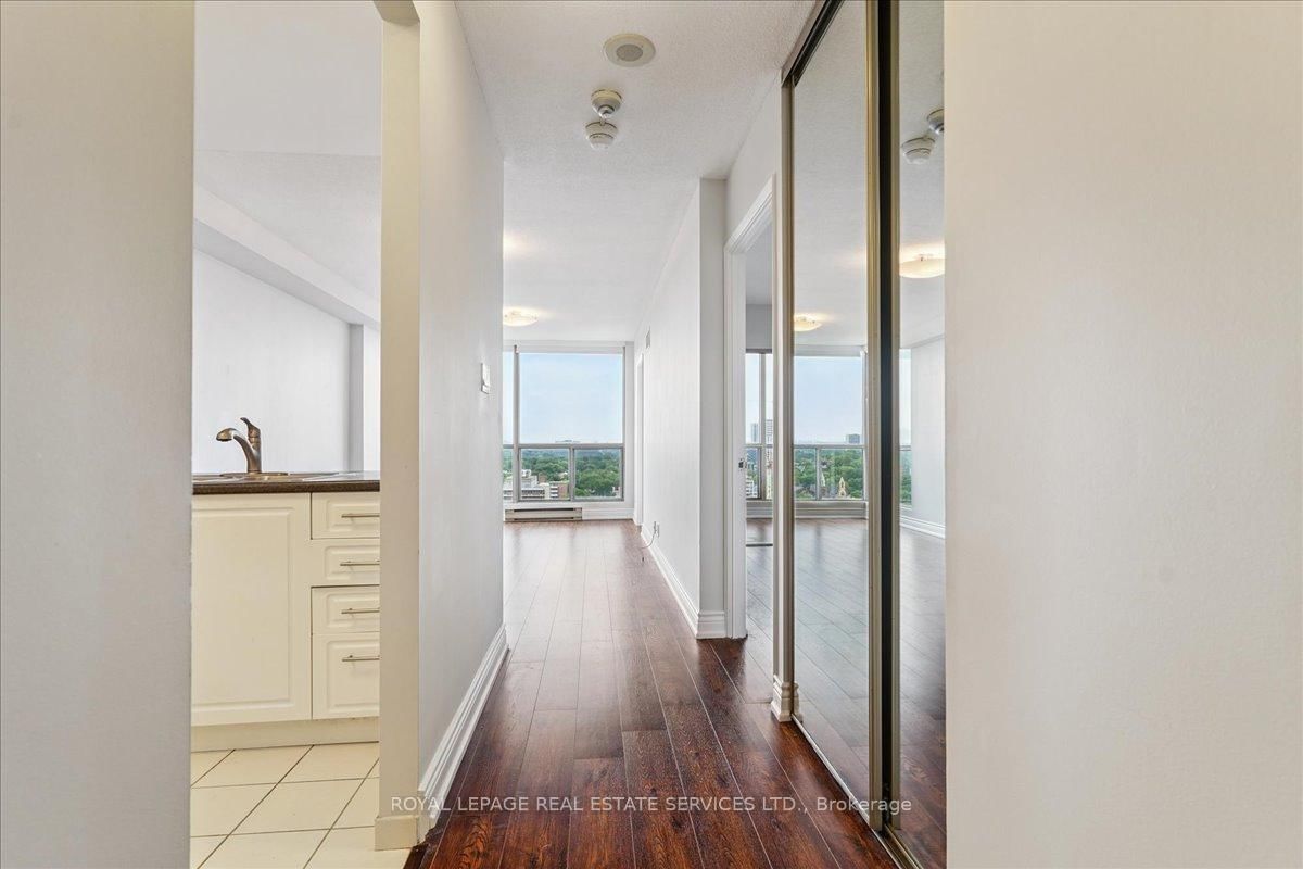 298 Jarvis Street, Unit LP04 - Photo 25