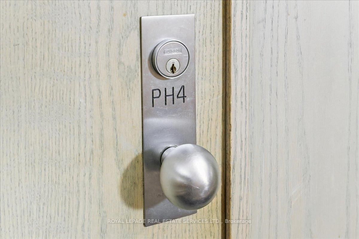 298 Jarvis Street, Unit LP04 - Photo 4