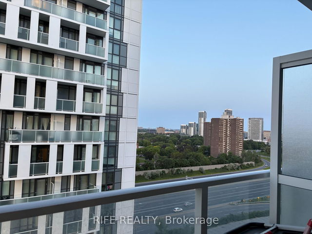 1610 - 180 Fairview Mall Drive