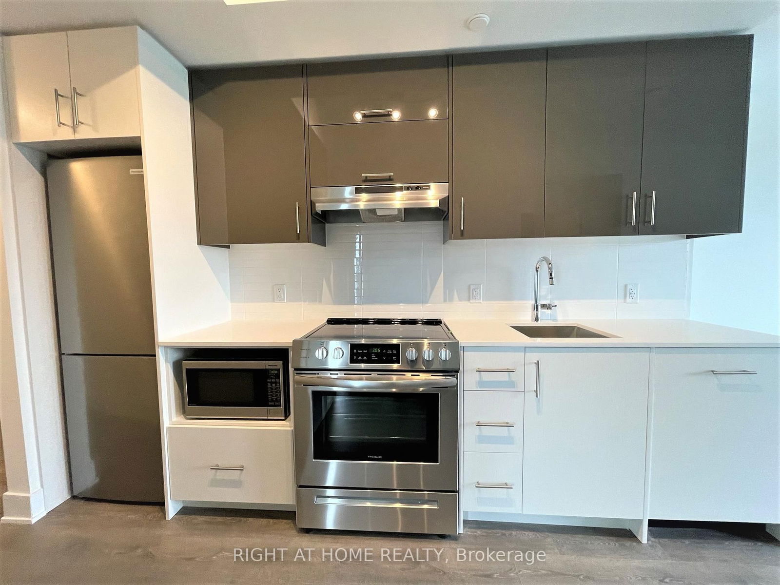 Condo for lease at 1003-188 Fairview Mall Drive, Toronto, Ontario, M2J 0H7 - Don Valley Village - MLS: C12262715