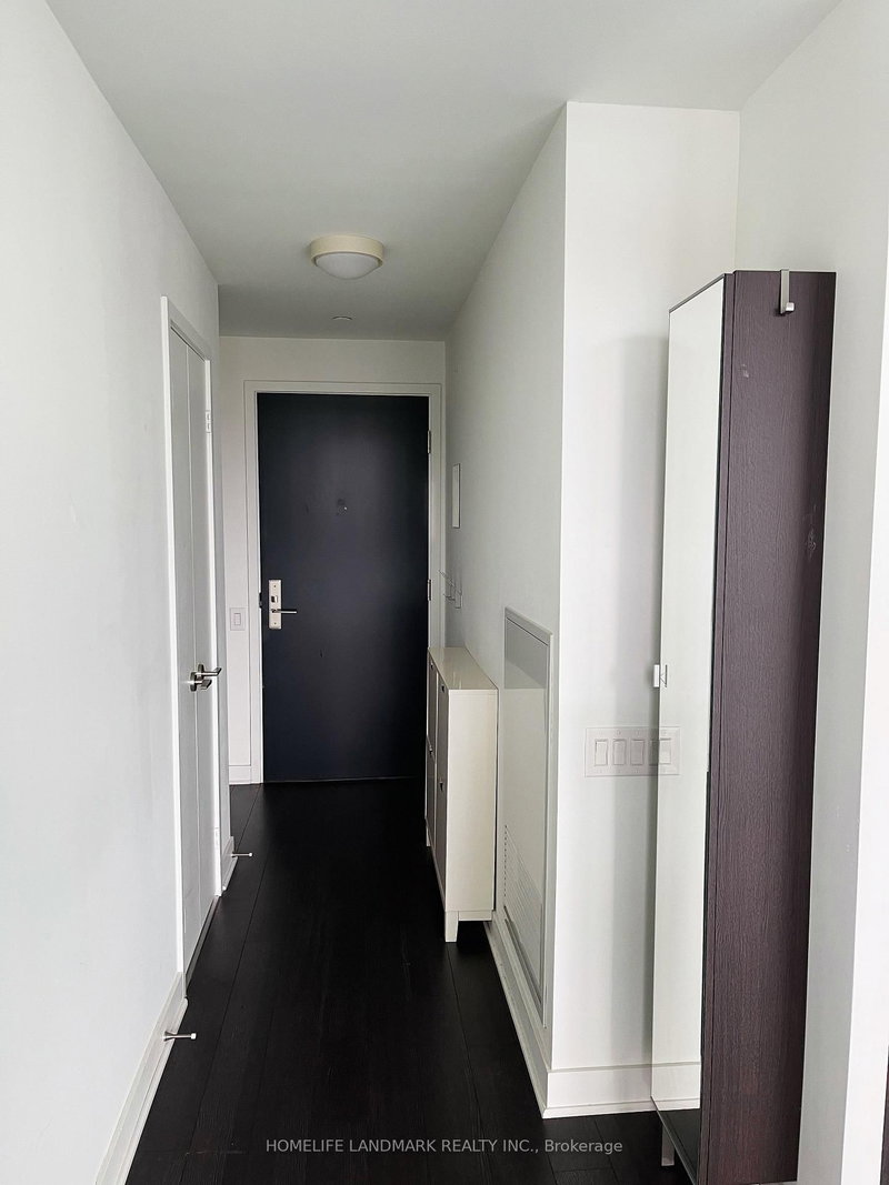 901 - 290 Adelaide St W, Toronto, M5V 0P3 | Image 3