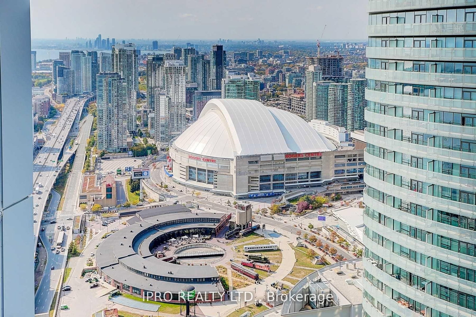 10 York Street, Unit 5303 - Photo 9