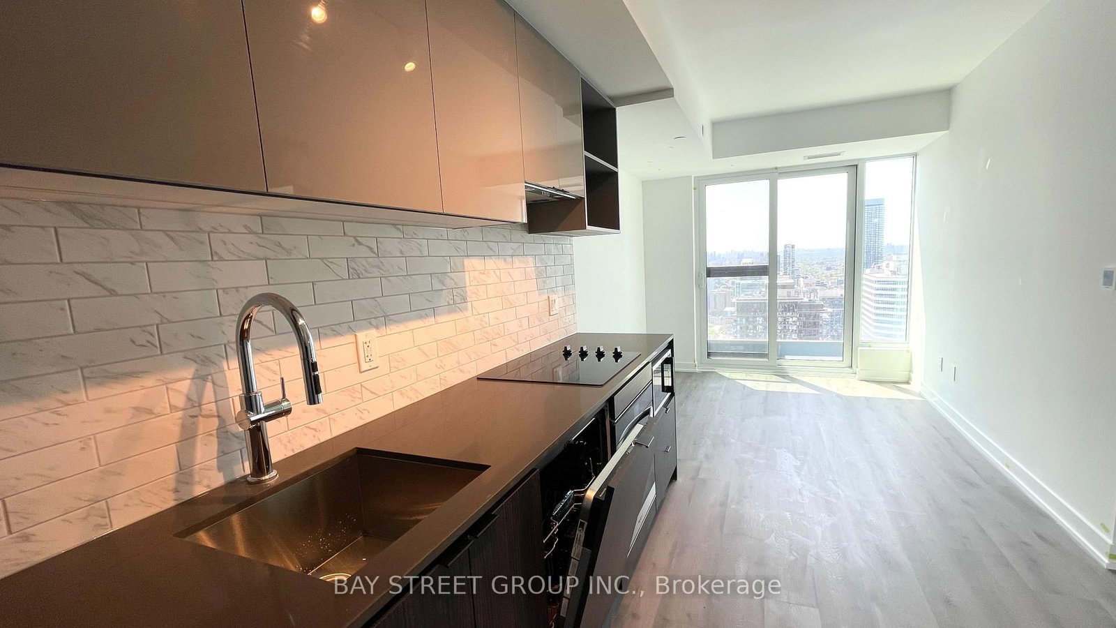 252 Church Street, Unit 5116 - Photo 4