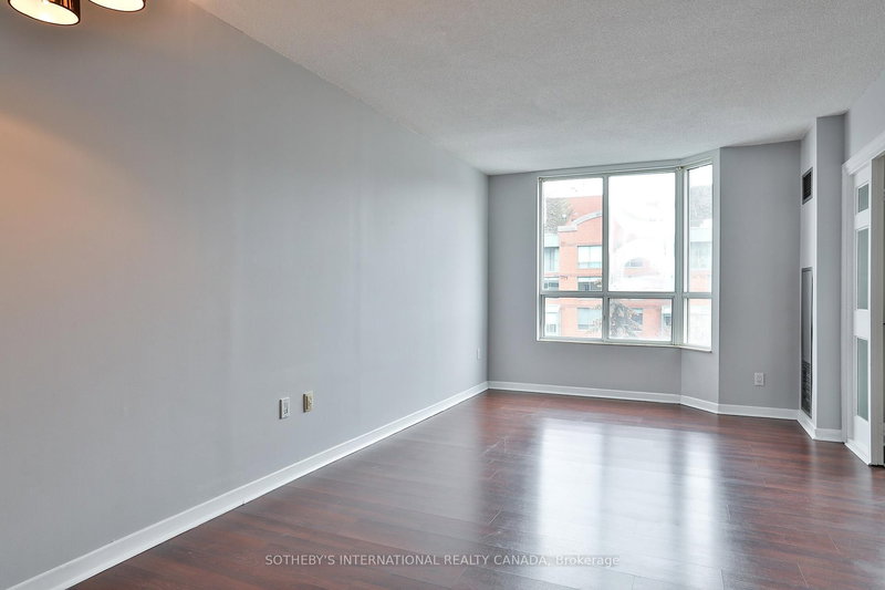 704 - 284 Bloor St W, Toronto, M5S 3B8 | Image 2